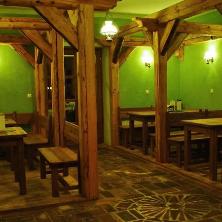 Rozcesti Πανσιόν